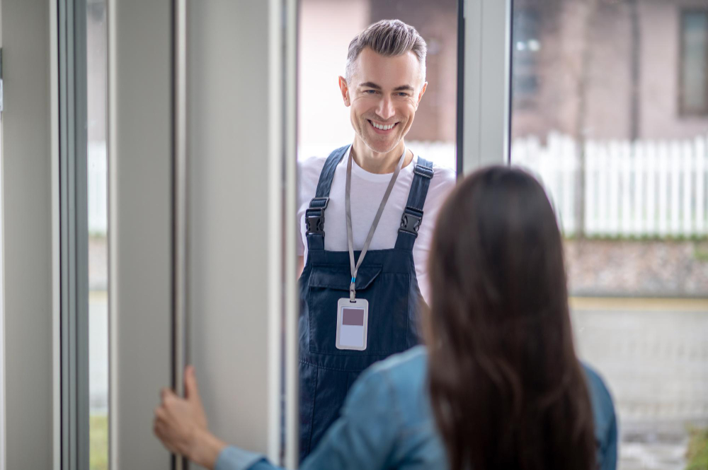 Specialized Knowledge for Assisting Green Bay New Construction and Window Replacement Projects